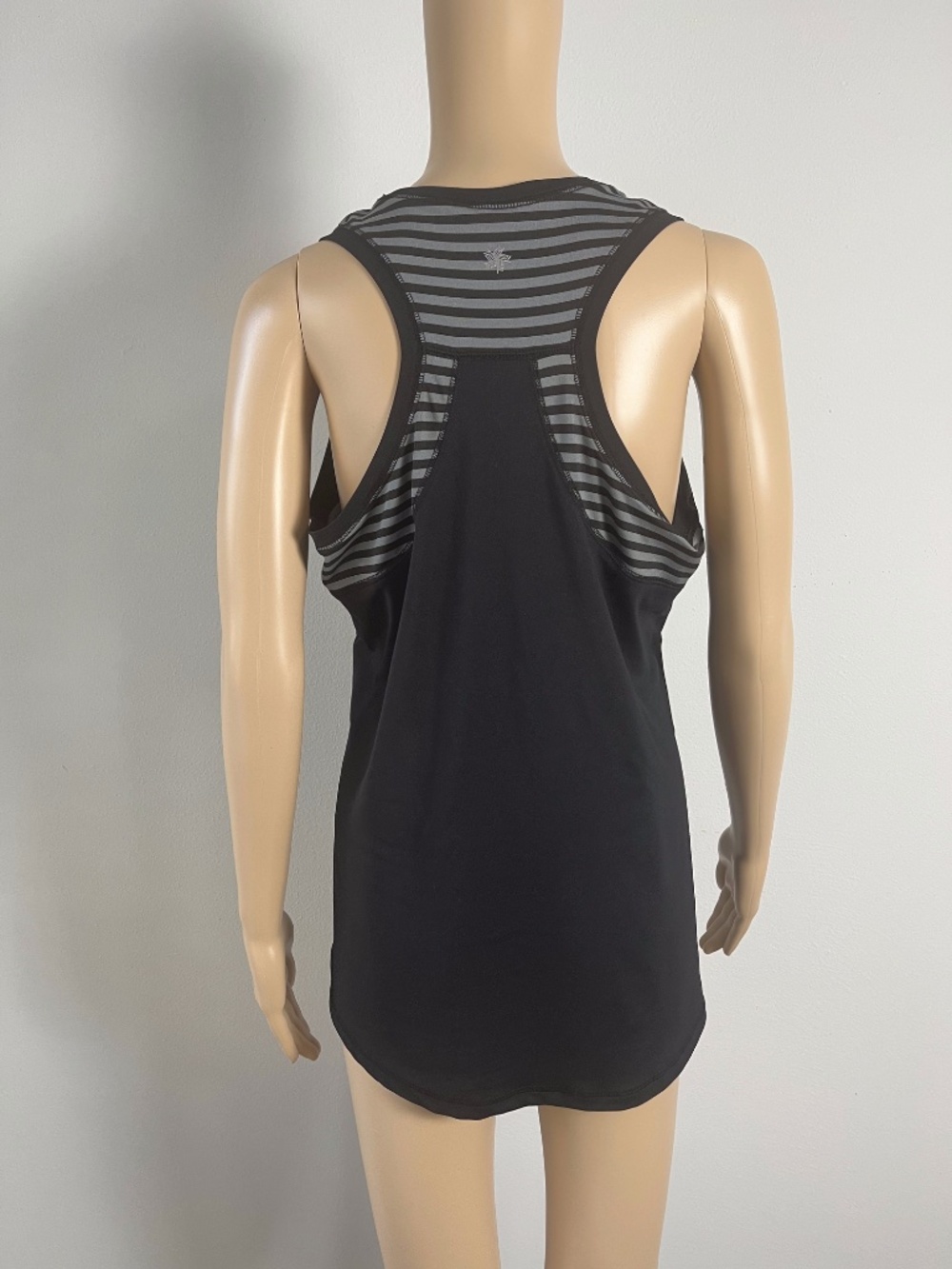 Tek Gear DryTek racerback tank top, black and grey, womens size L - Picture 4 of 9